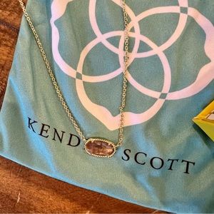 NWOT Kendra Scott Elisa Gold Pendant Necklace